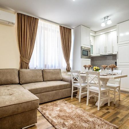 Park Apartment Emilin Sandanski Luaran gambar
