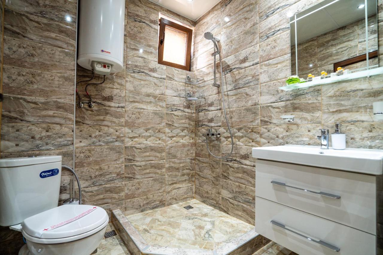 Park Apartment Emilin Sandanski Luaran gambar